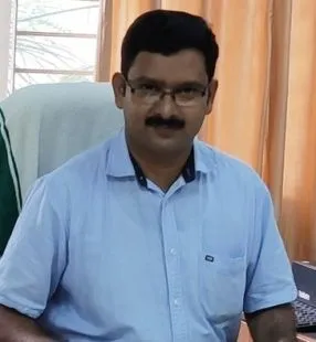 Dr. Nissamudeen K M